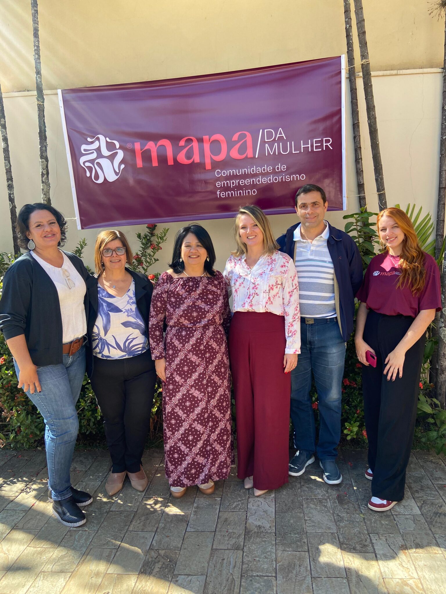 Bazar no Mapa da Mulher